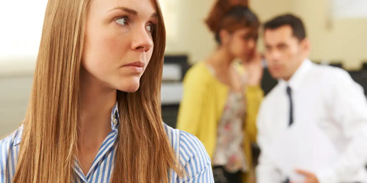 Obawa o to, co powiedzą inni, a moc w szczerości i słabości